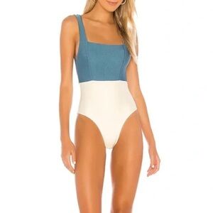 Tularosa NWT size small Mack One , one piece bathing suit blue and‎ cream